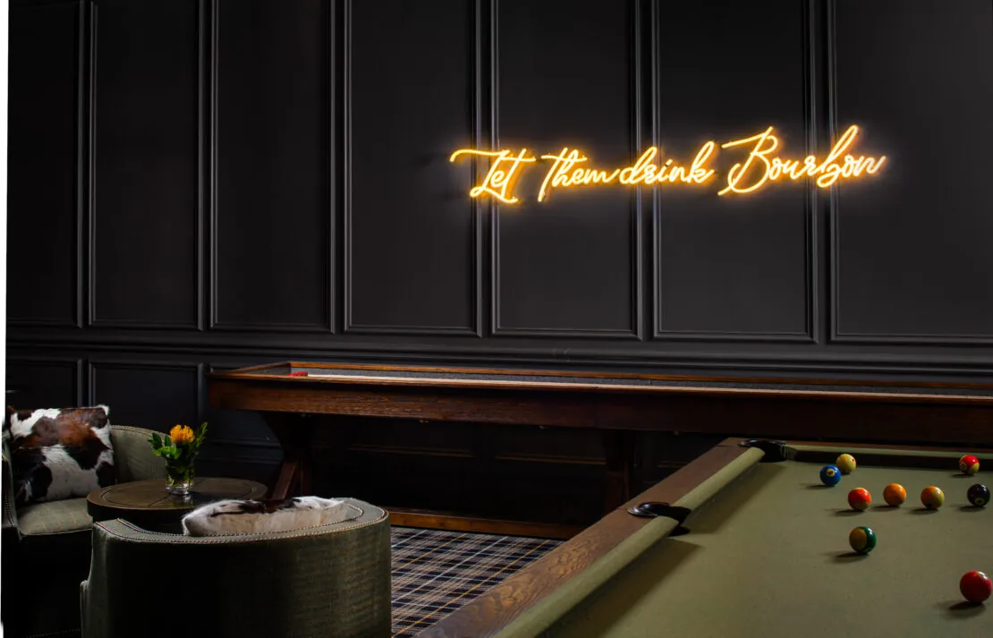 A neon sign that says 